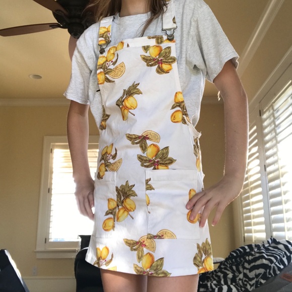 Lemon Romper - Picture 2 of 4